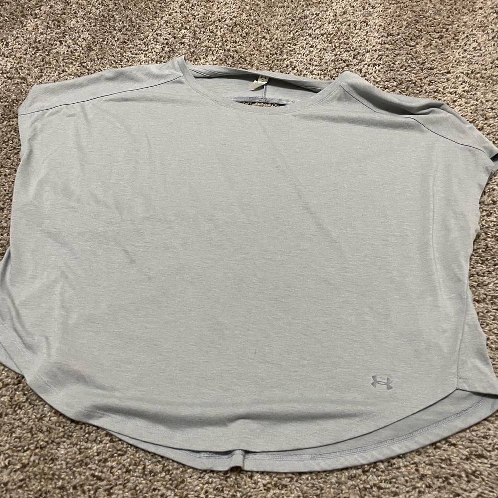 Under Armour Women's Gray Top
